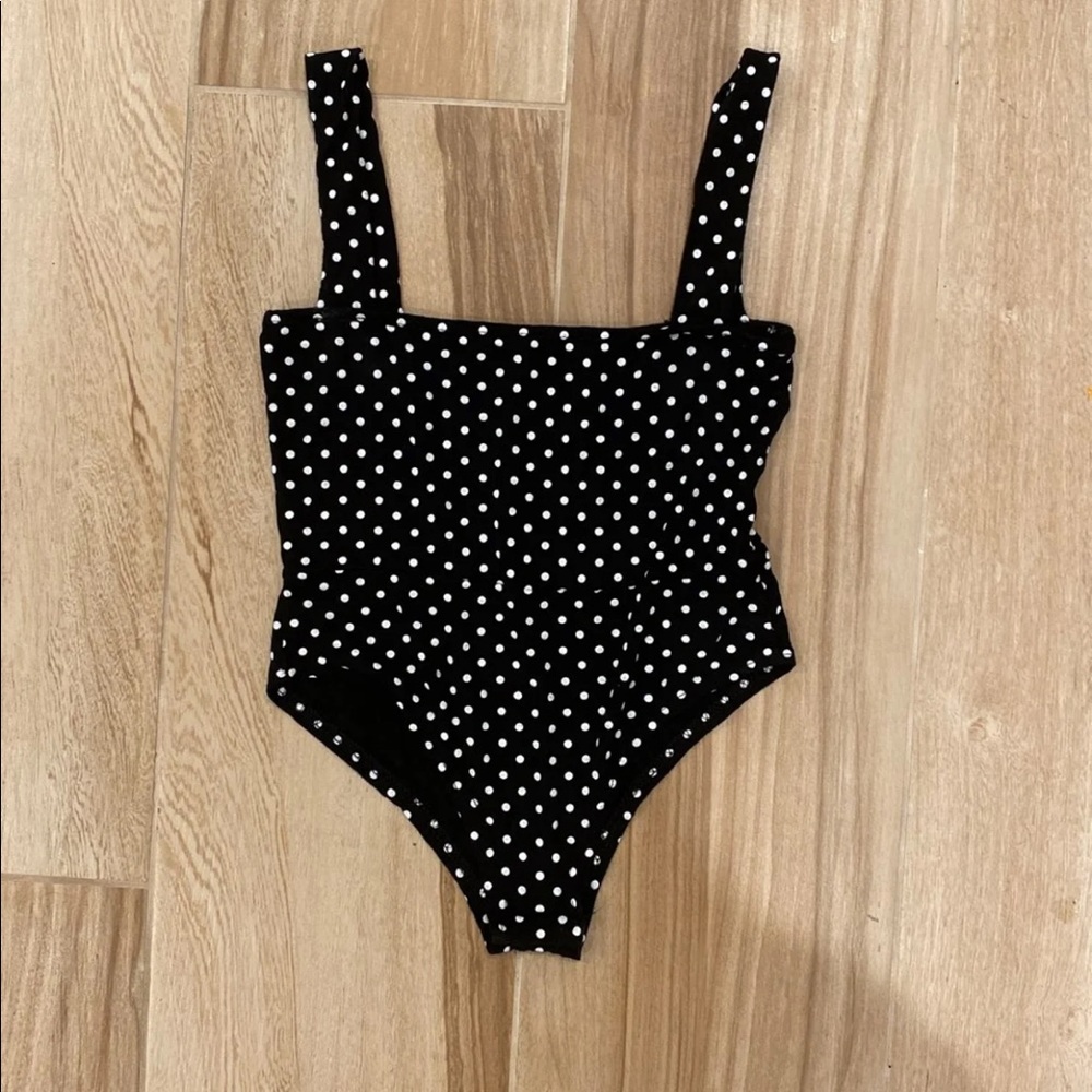 Square neck Body suit